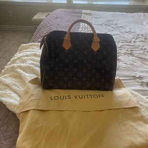 Louis Vuitton Speedy 30